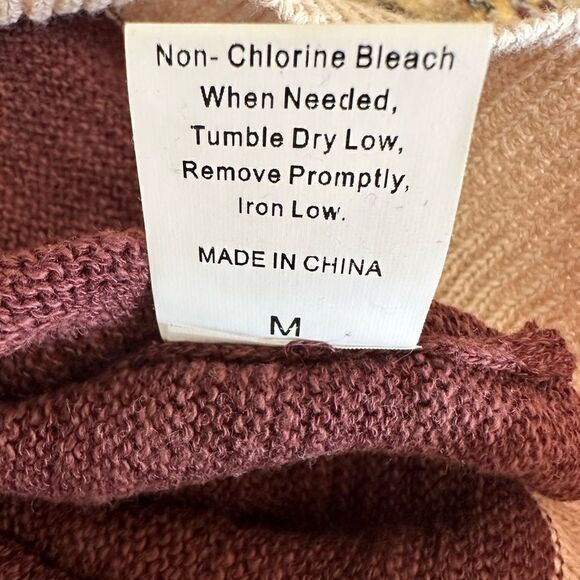 NWOT Women’s Cream Color Block Long Sleeve Lightweight Sweater - Size Medium - Picture 4 of 8